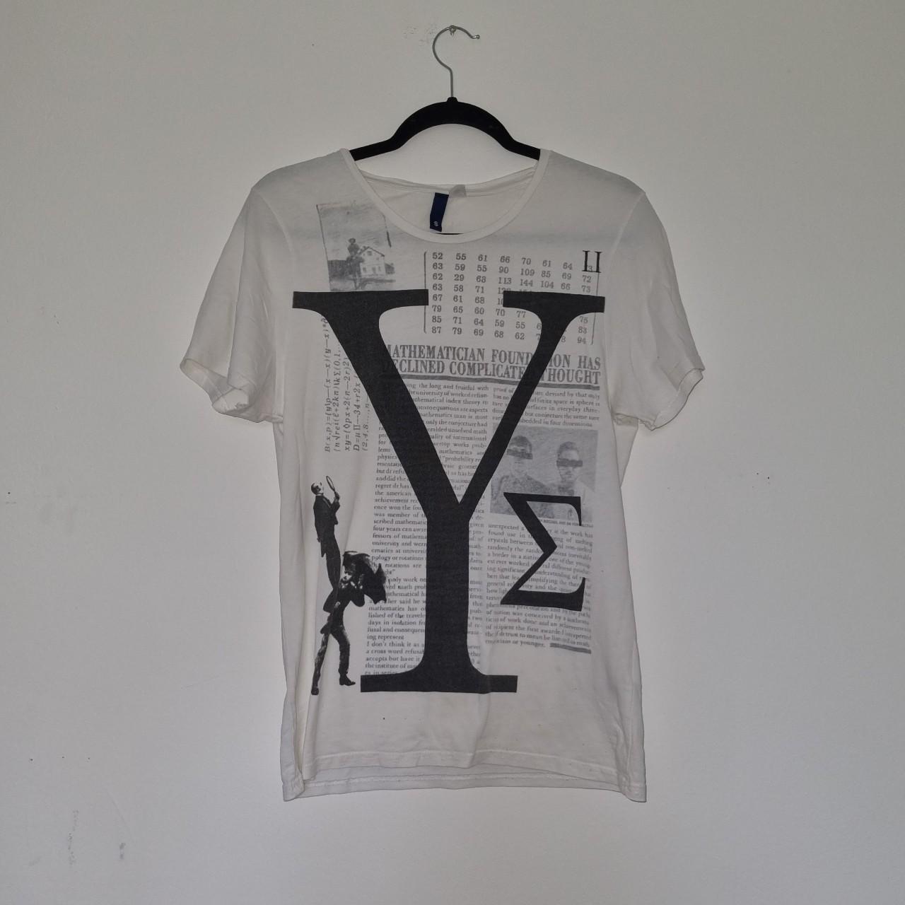 H&m Men's graphic shirt Size small Few marks and... Depop