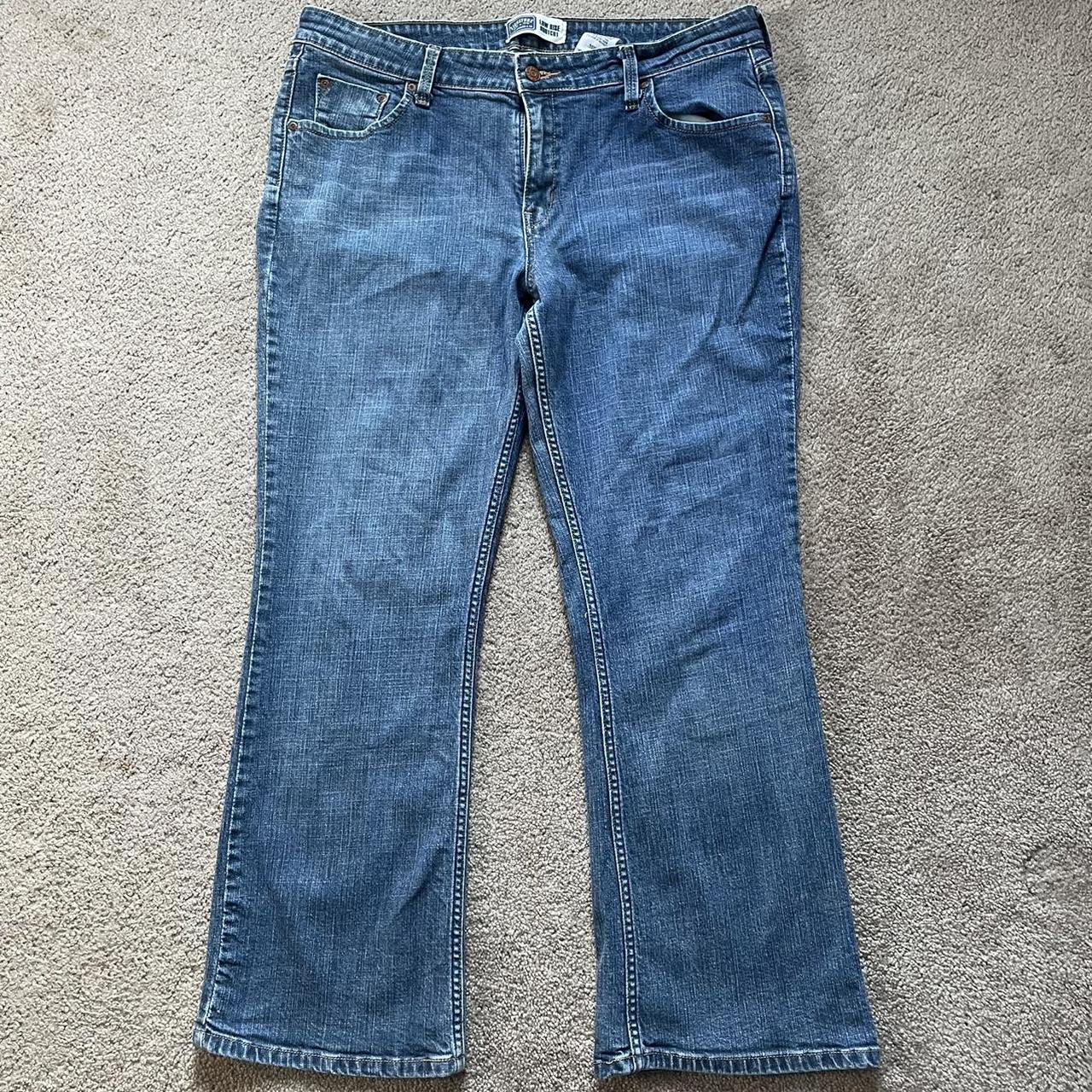 Levi low rise bootcut jeans really nice flare 36 X... - Depop