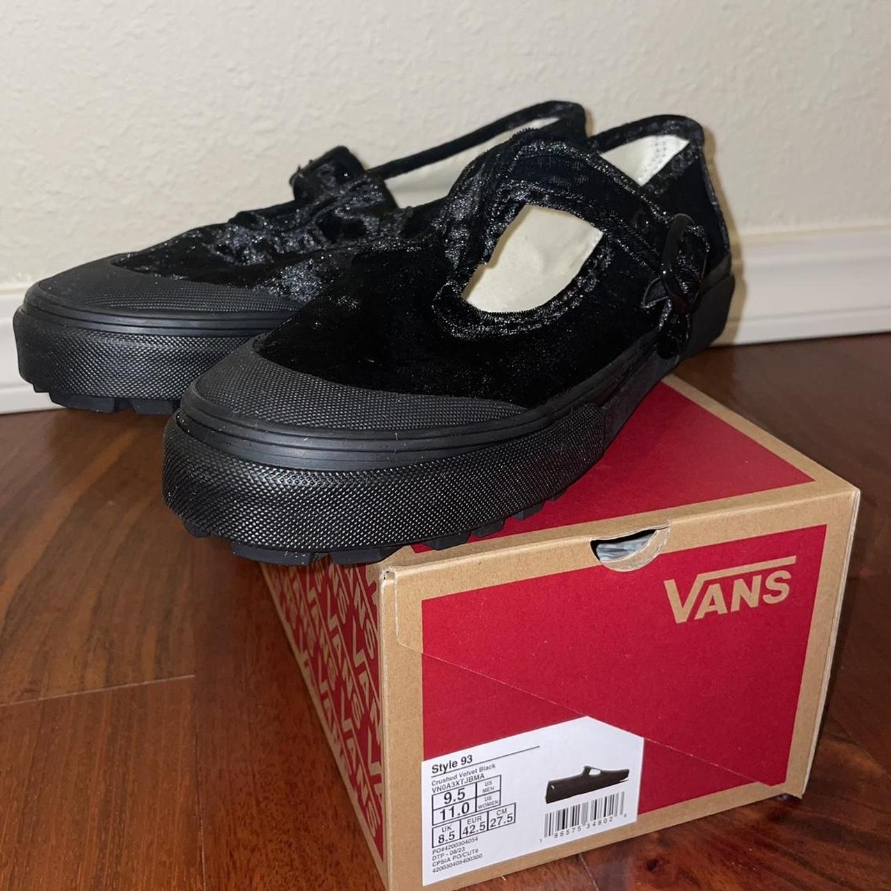 Vans mary deals jane shoes