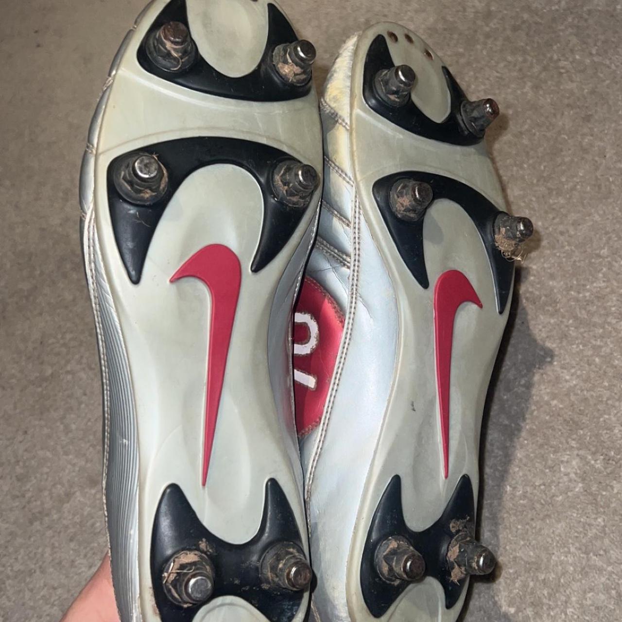 nike 90 football boots