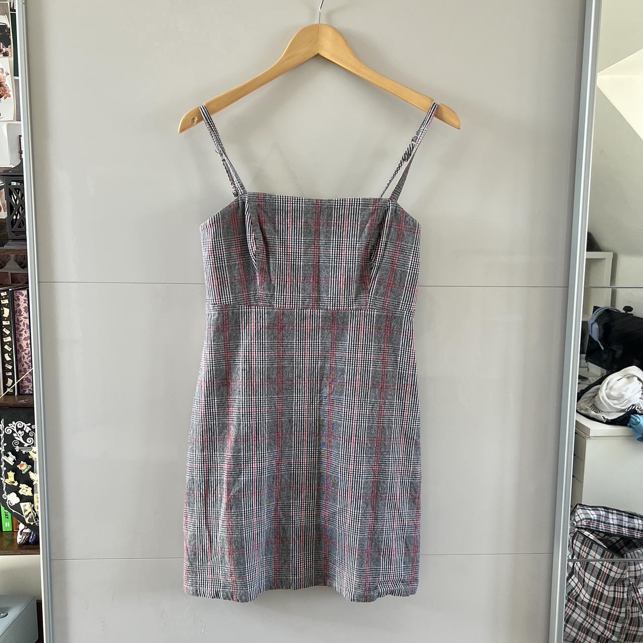 Grey Hollister pinafore dress with pink and white