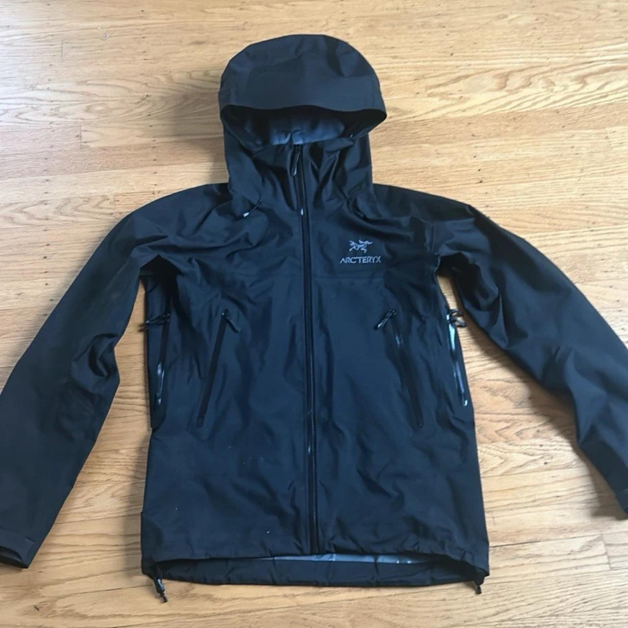 PALACE Arc'Teryx Alpha　SV jacket Buy Palace x Arc'Teryx Alpha SV Jacket 'Grey' - 0789