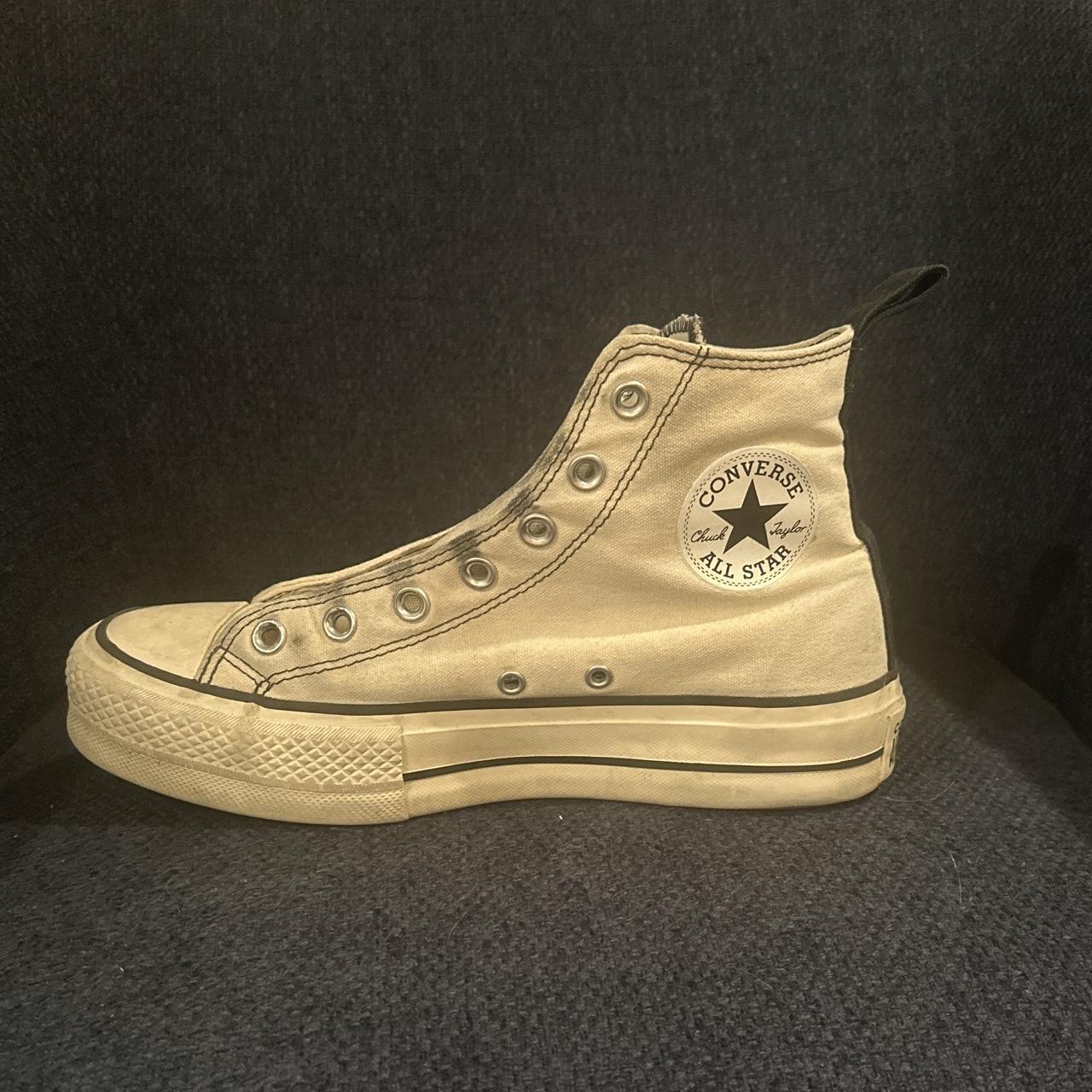 Converse Women's Cream Trainers | Depop