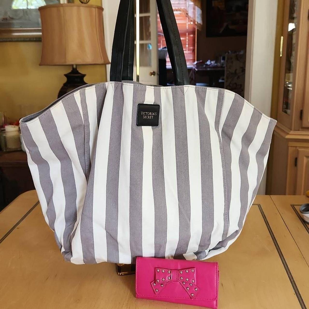 Victoria secret Extra Large Tote online bag