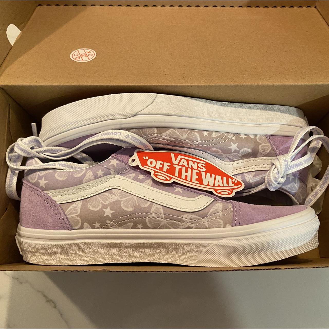 Vans with stars on hot sale them