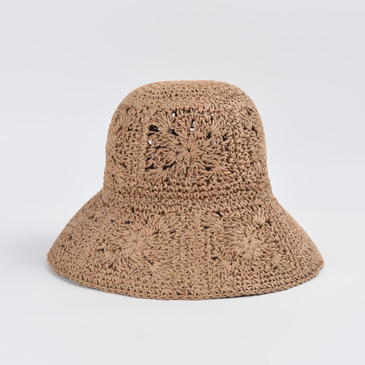 Crochet straw bucket hat for women sun protection - Depop