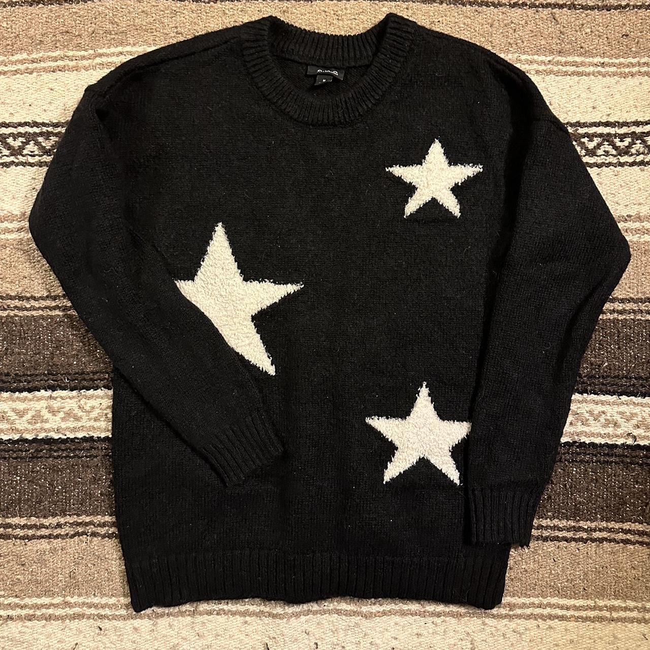 Black and white star sweater streetwear fall cute Depop