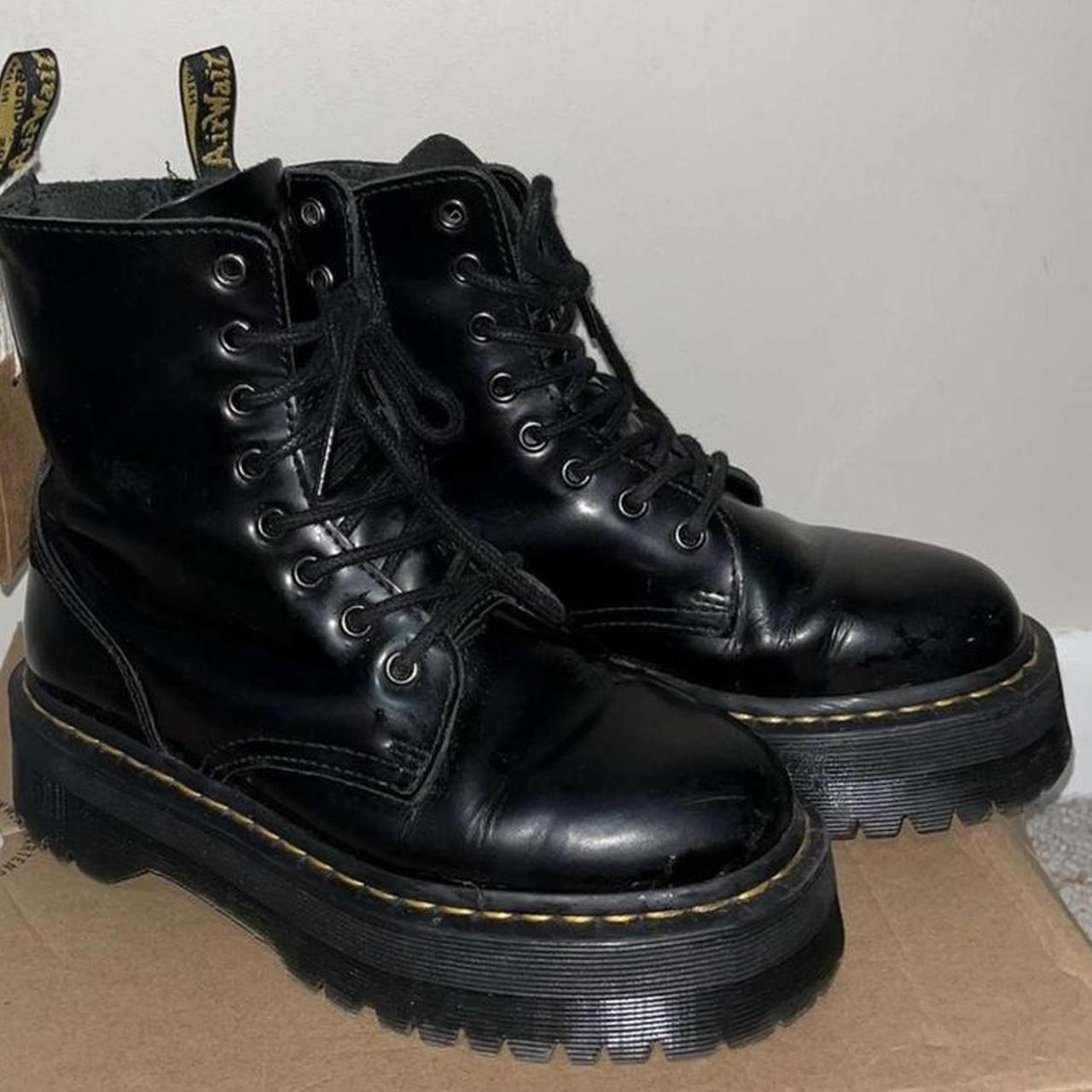 Shiny platform doc martens online