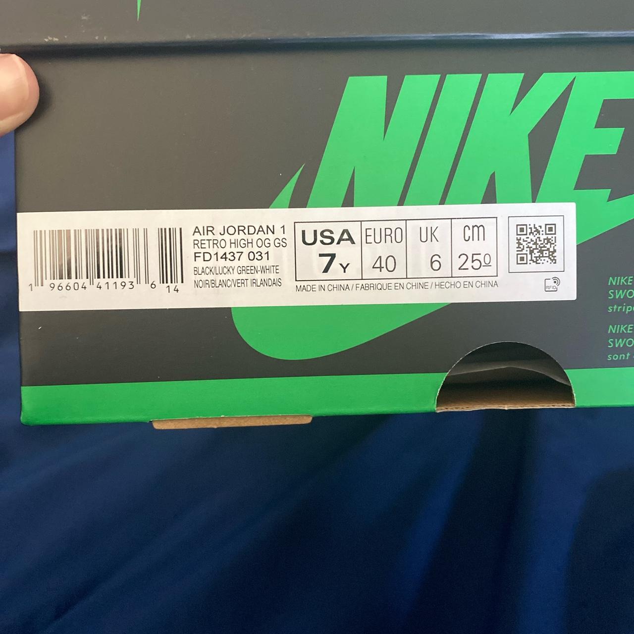 kelly green jordan 1