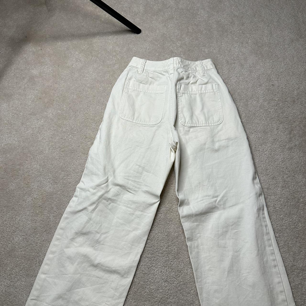 Aritzia Women's Cream Trousers | Depop