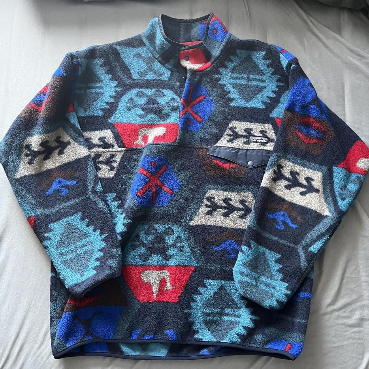 Patagonia Synchilla patterned fleece amazing. Depop