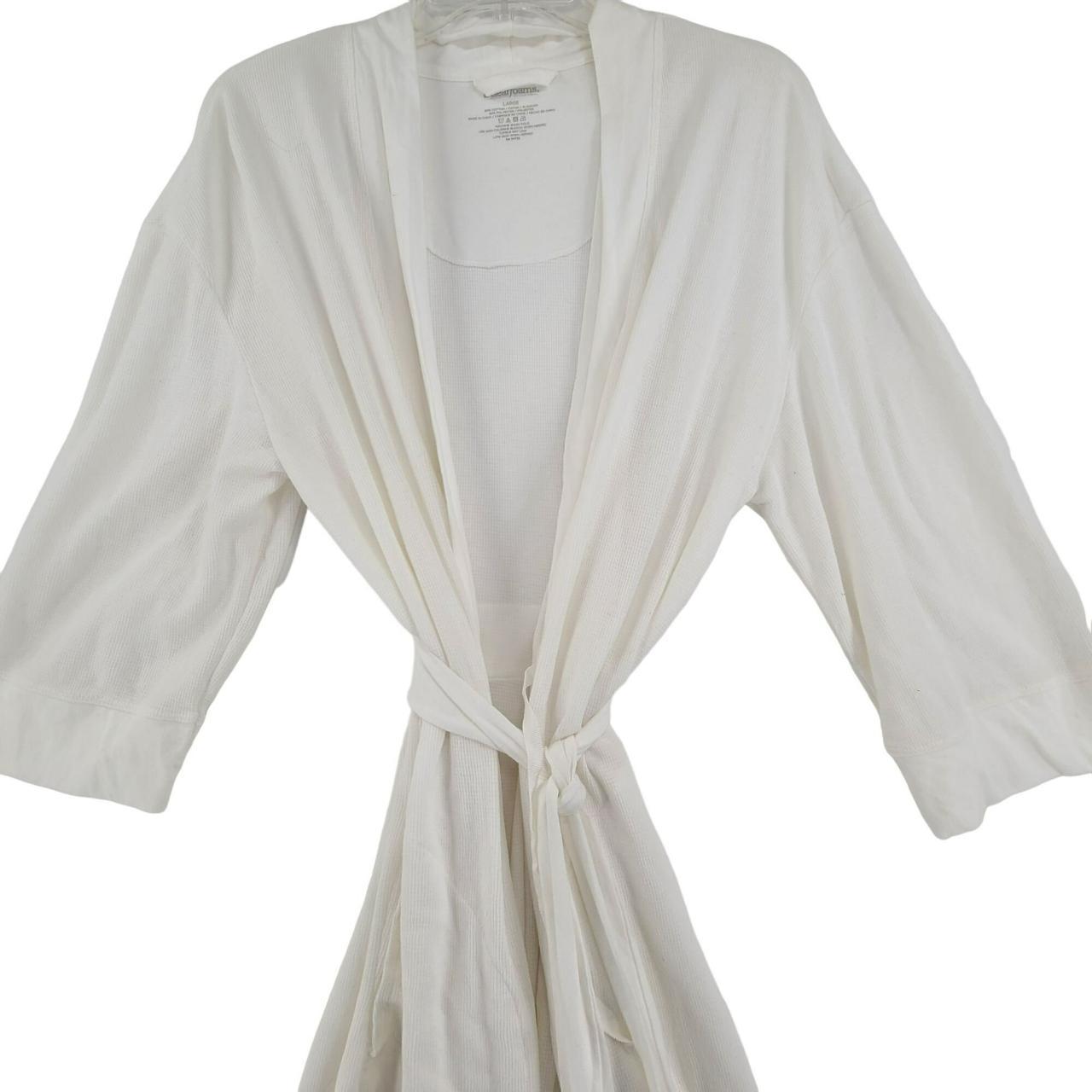 Dearfoams Women's White Robe (2)