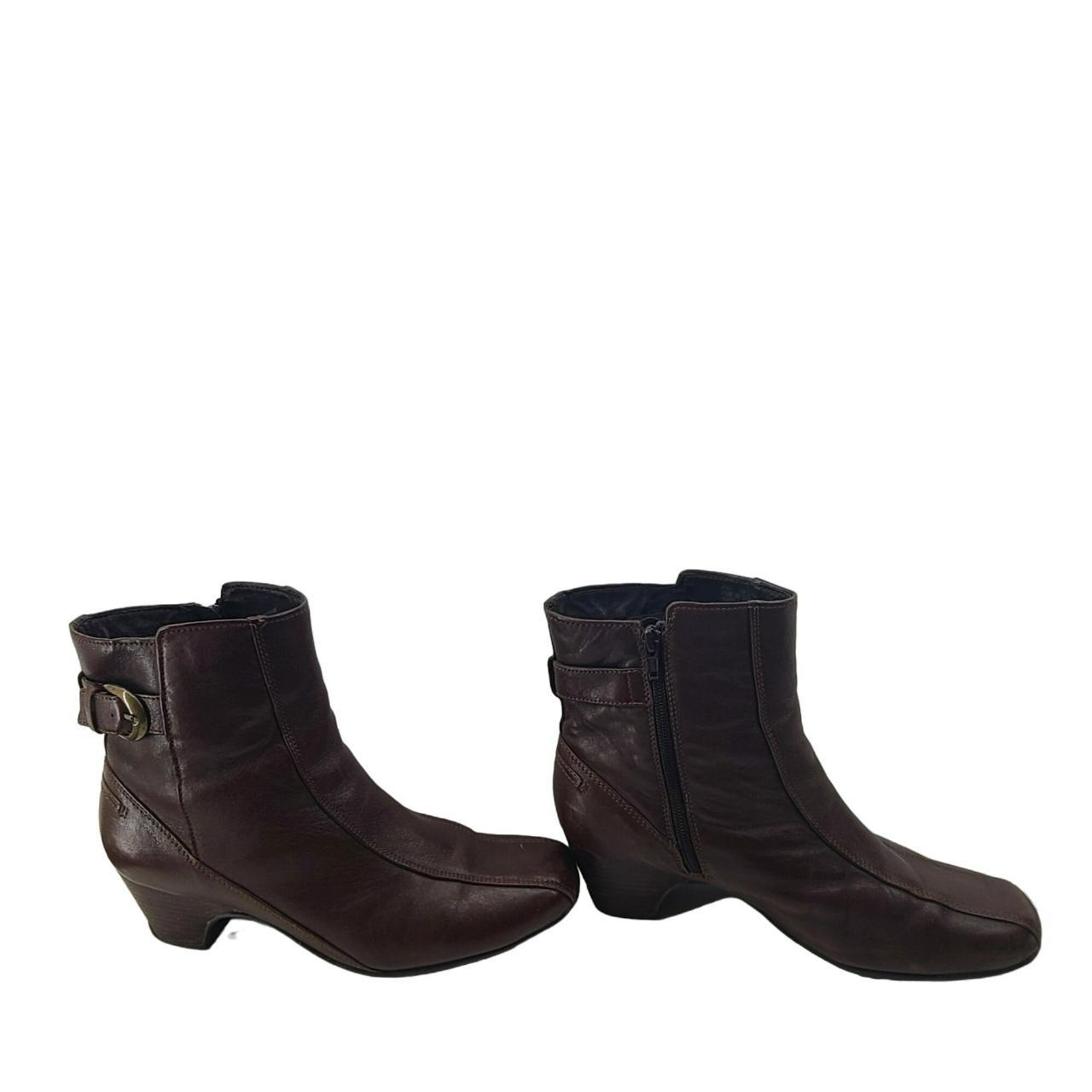clarks ladies brown ankle boots