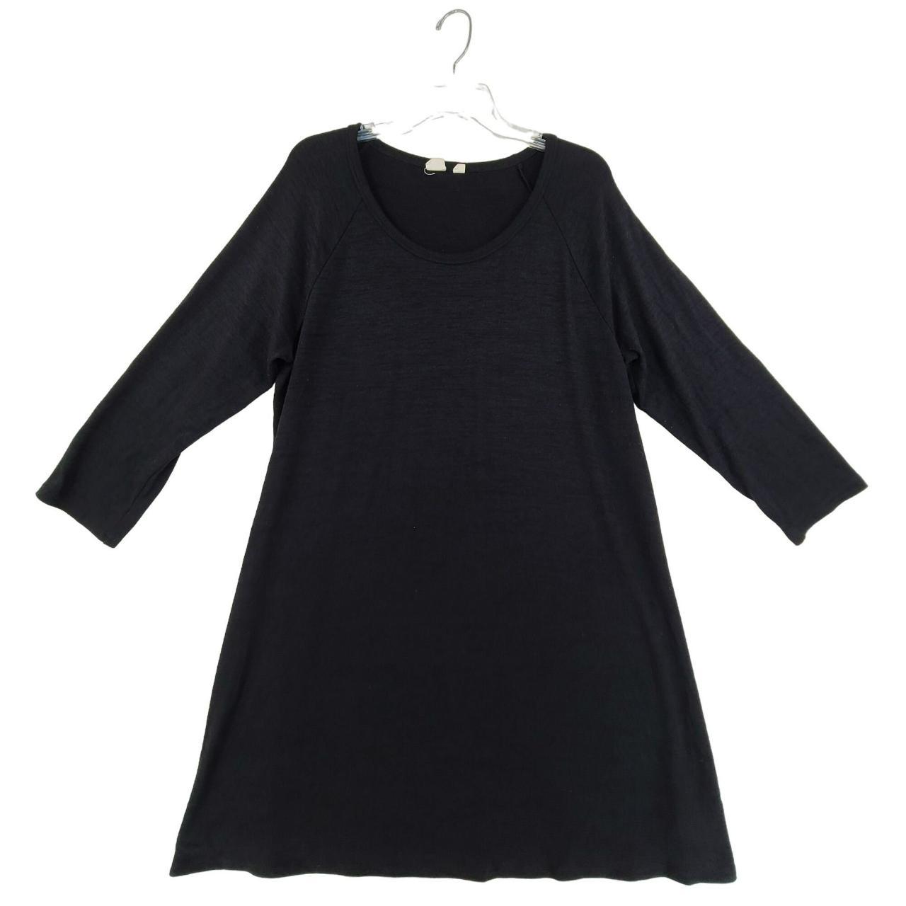 Gap Women's Knit Long Sleeve Scoop Neck Midi Dress... Depop