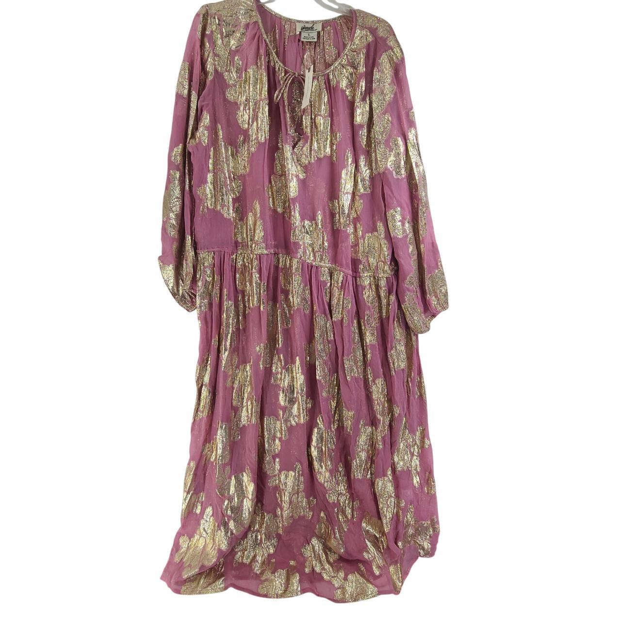 item listed by 3queens_resale