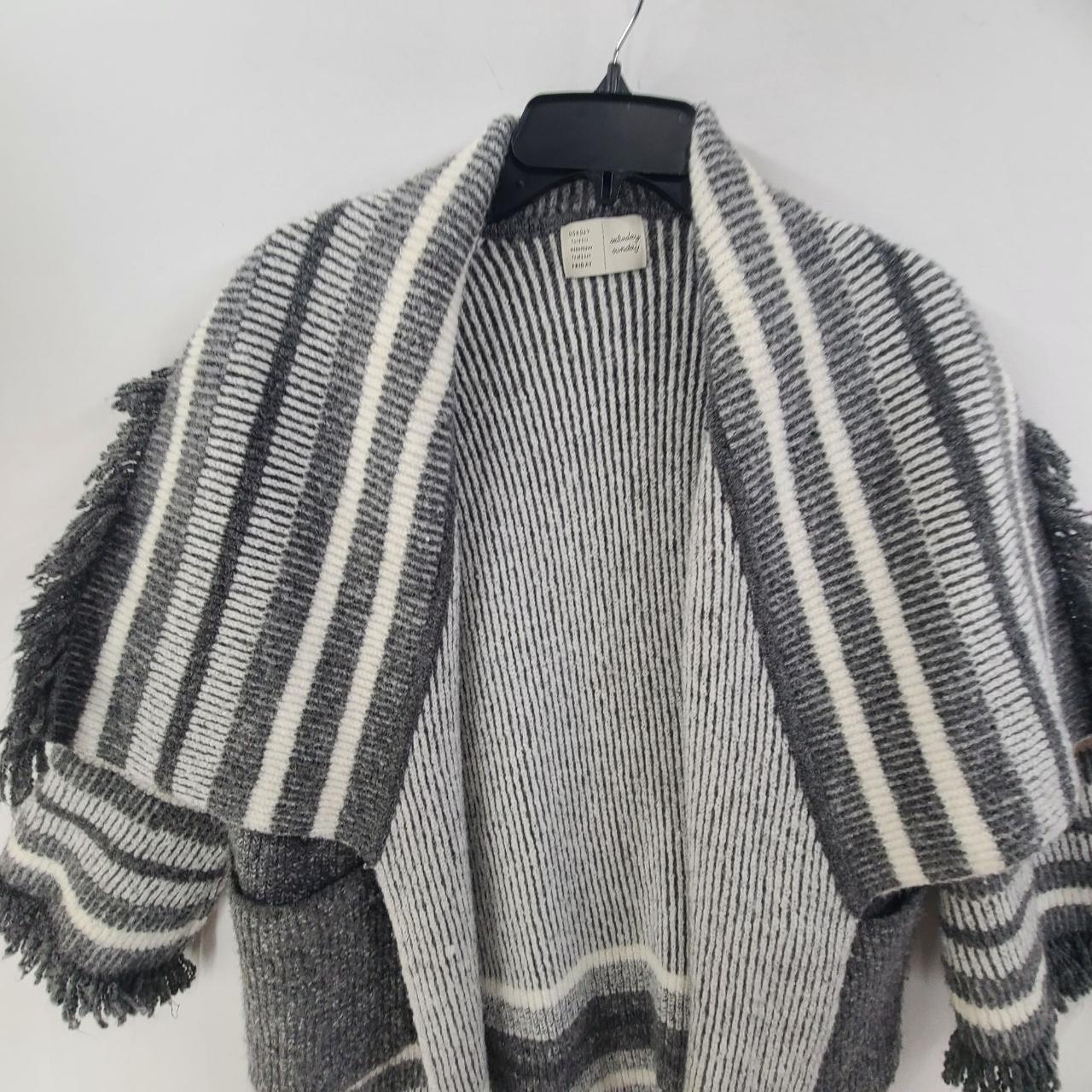 item listed by 3queens_resale