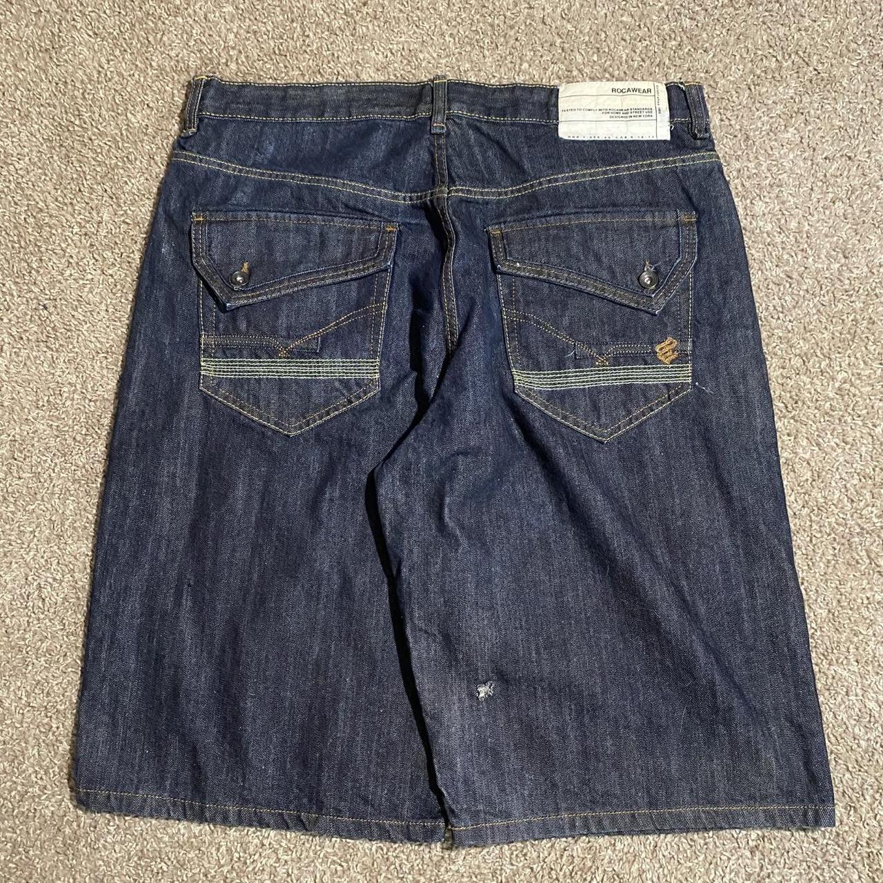 item listed by zynry