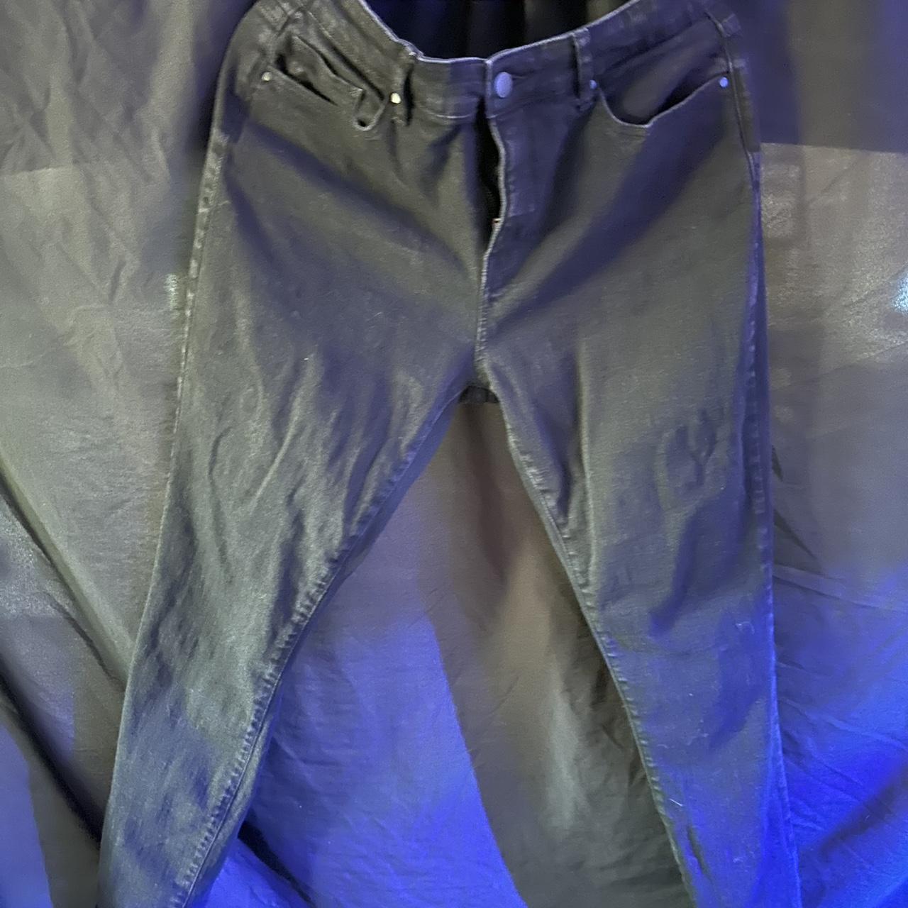 item listed by 2perccgio