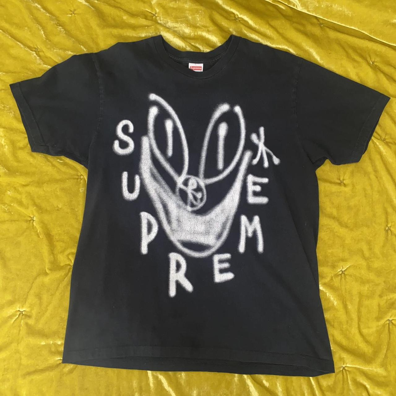 Supreme smiley tee sale