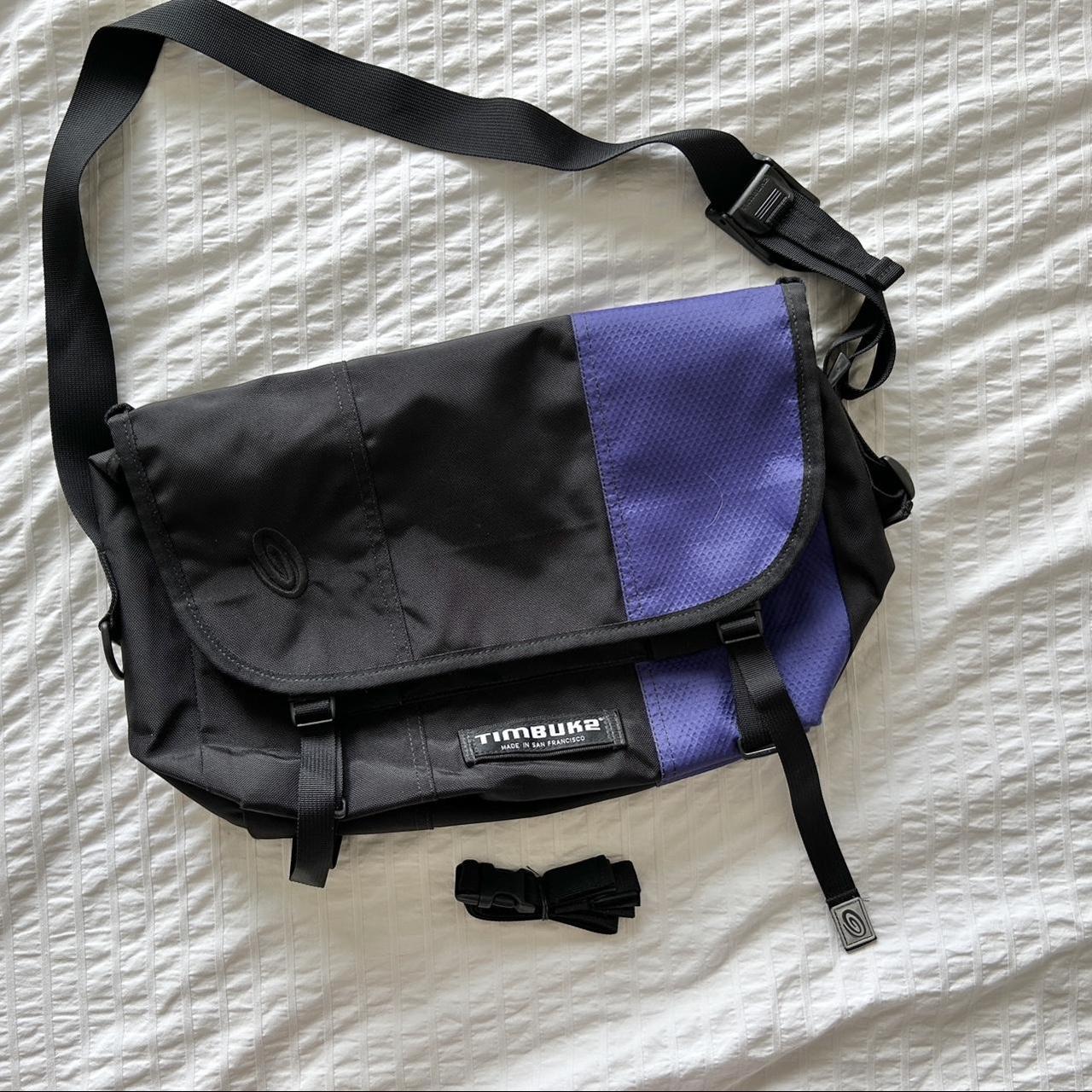 Timbuk2 classic messenger bag Size medium (19” x 11” - Depop