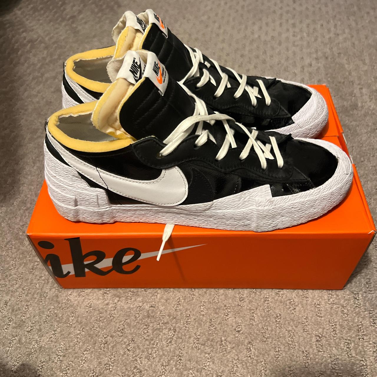sacai nike black