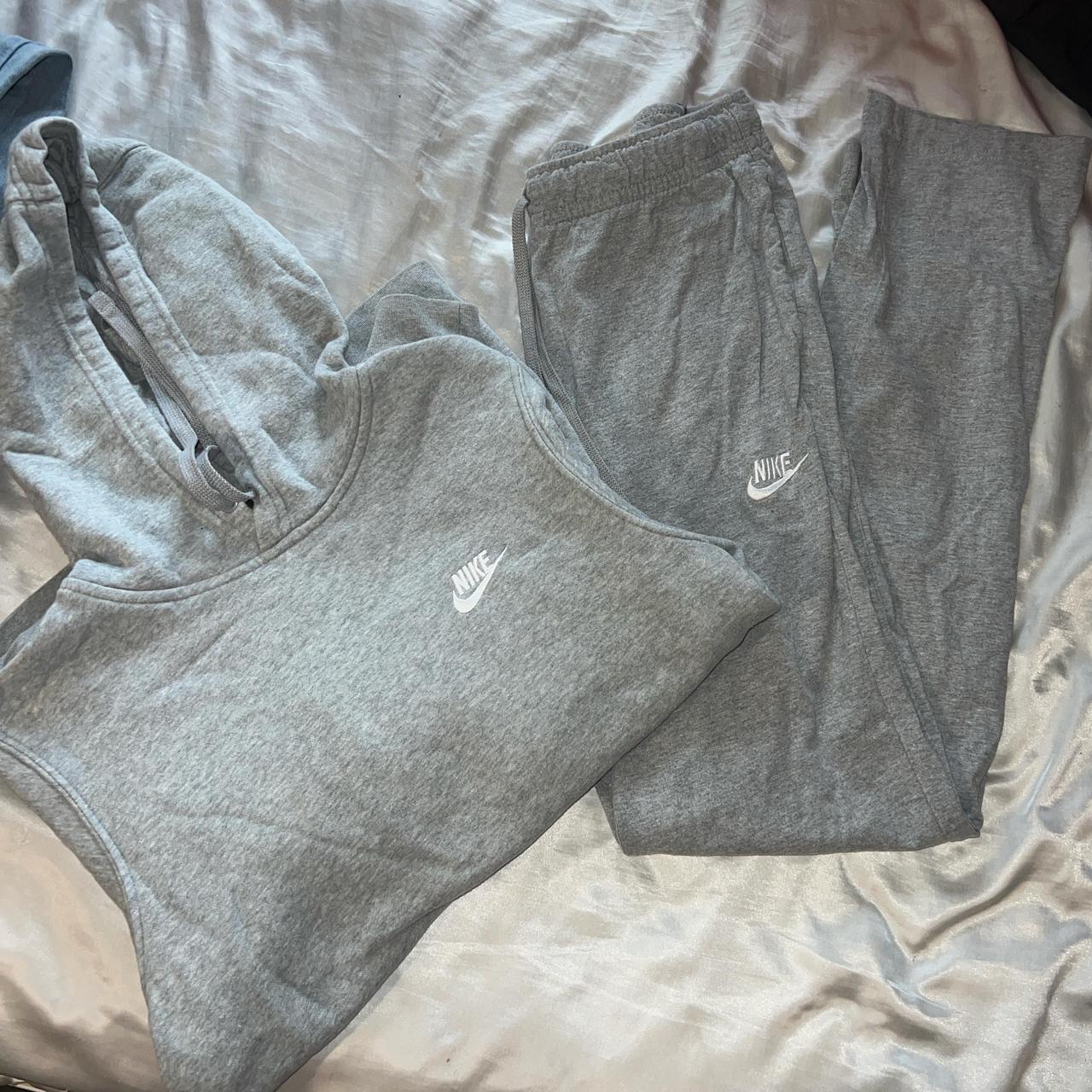 mens nike sweatpants suit