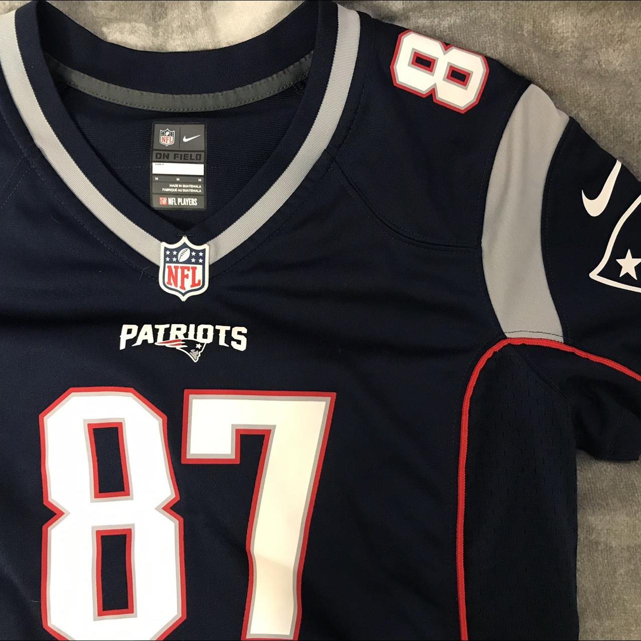 NIKE NFL Apparel New England Patriots Women's Medium - Depop