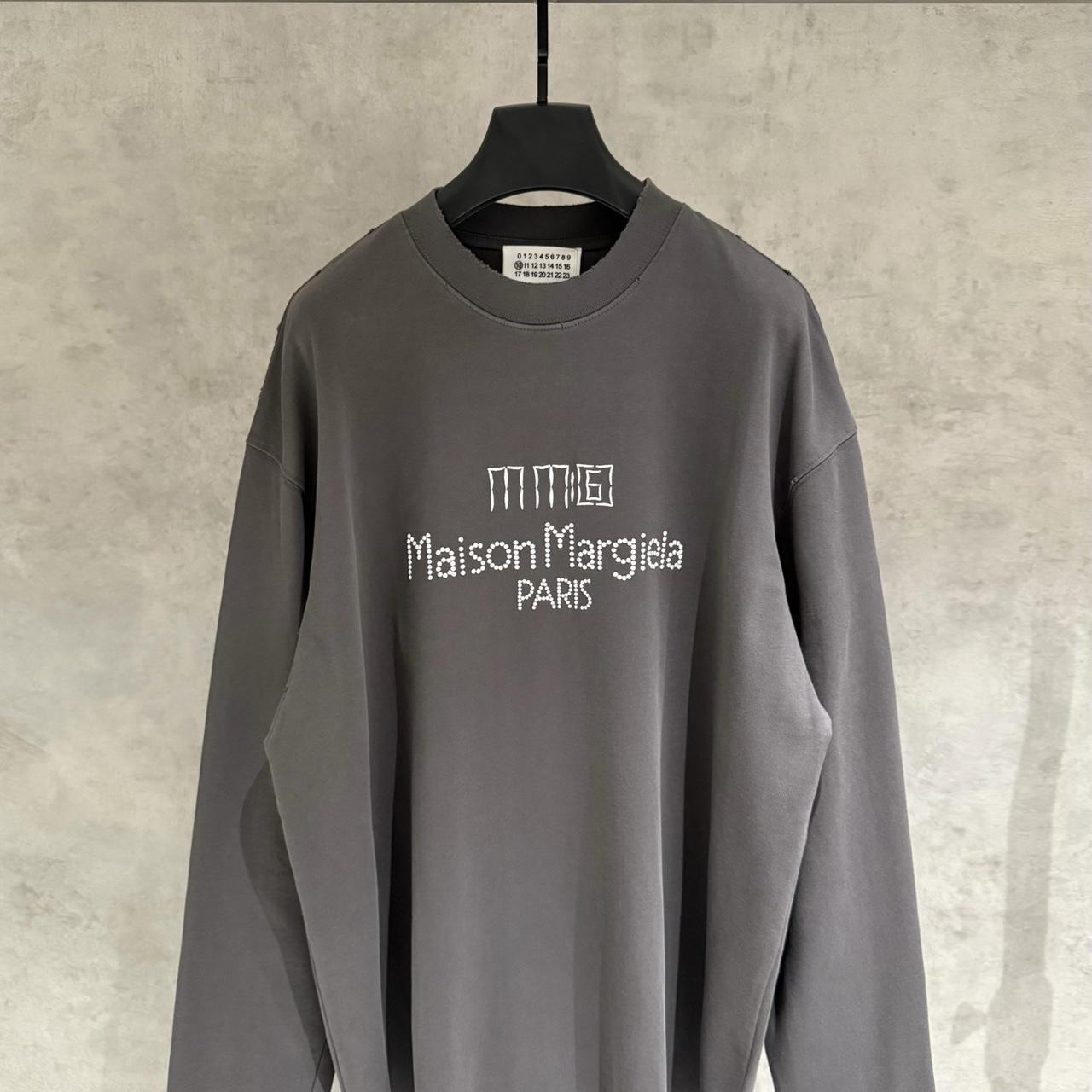 MM6 Maison Margiela Black Cotton Quarter-zip Cropped | Depop