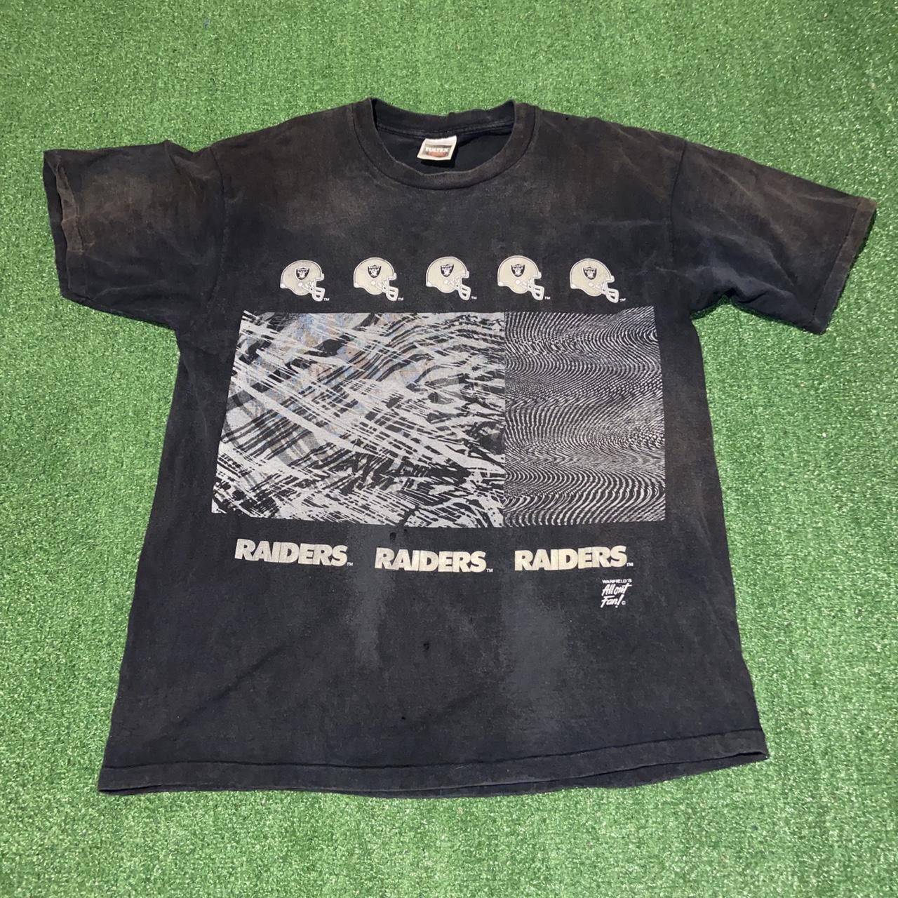 Vintage 90s Oakland Raiders graphic tshirt Mens - Depop