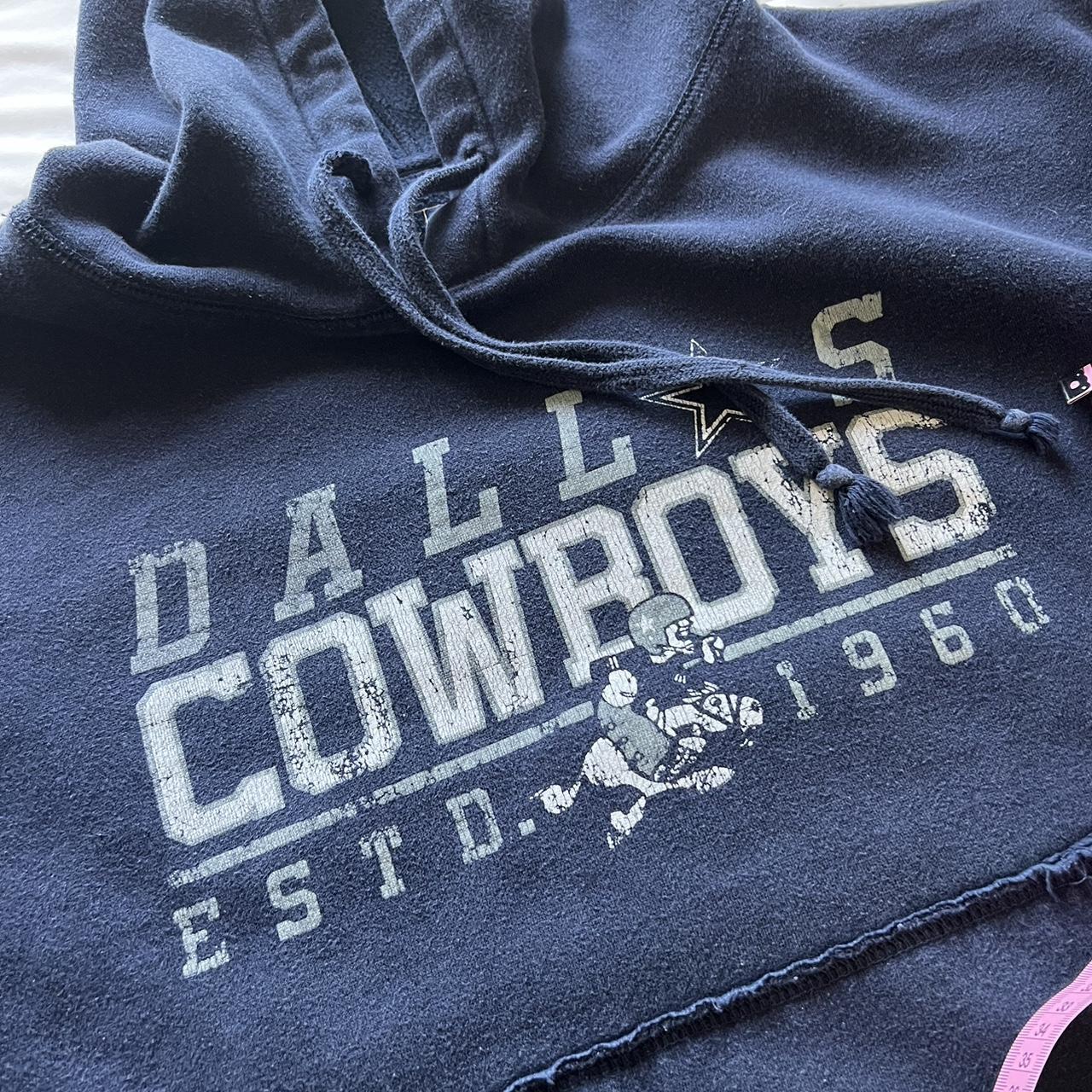 Vintage Dallas cowboys hoodie size Large in great - Depop