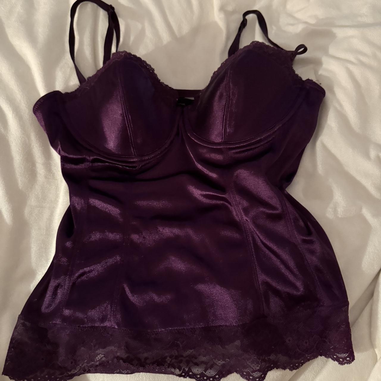 item listed by waitchloegoated