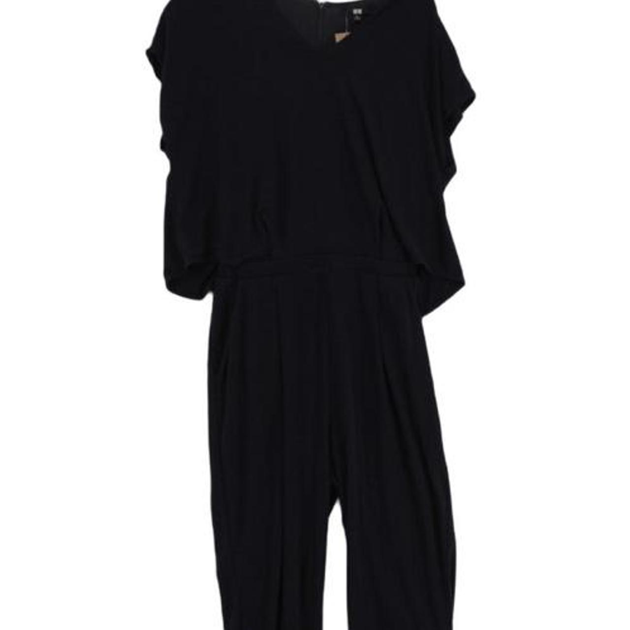 UNIQLO Women's Black Jumpsuit Depop