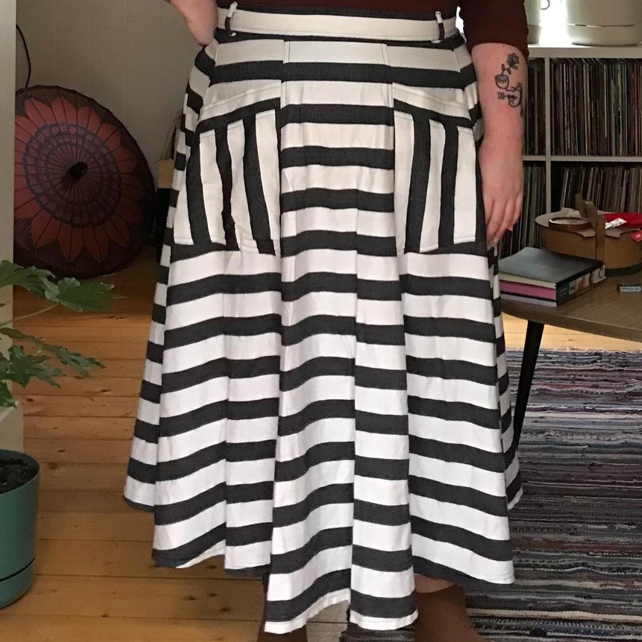 Black and white outlet striped skirt 5xl