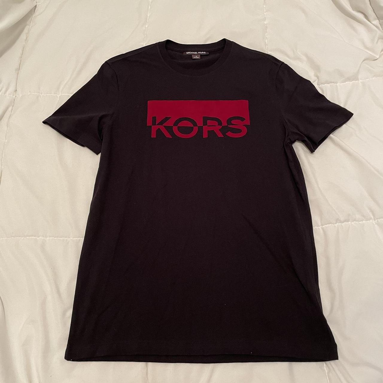 Michael Kors Men's Black and Red T-shirt | Depop