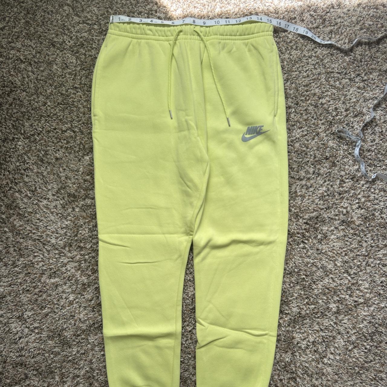 nike joggers 14 15