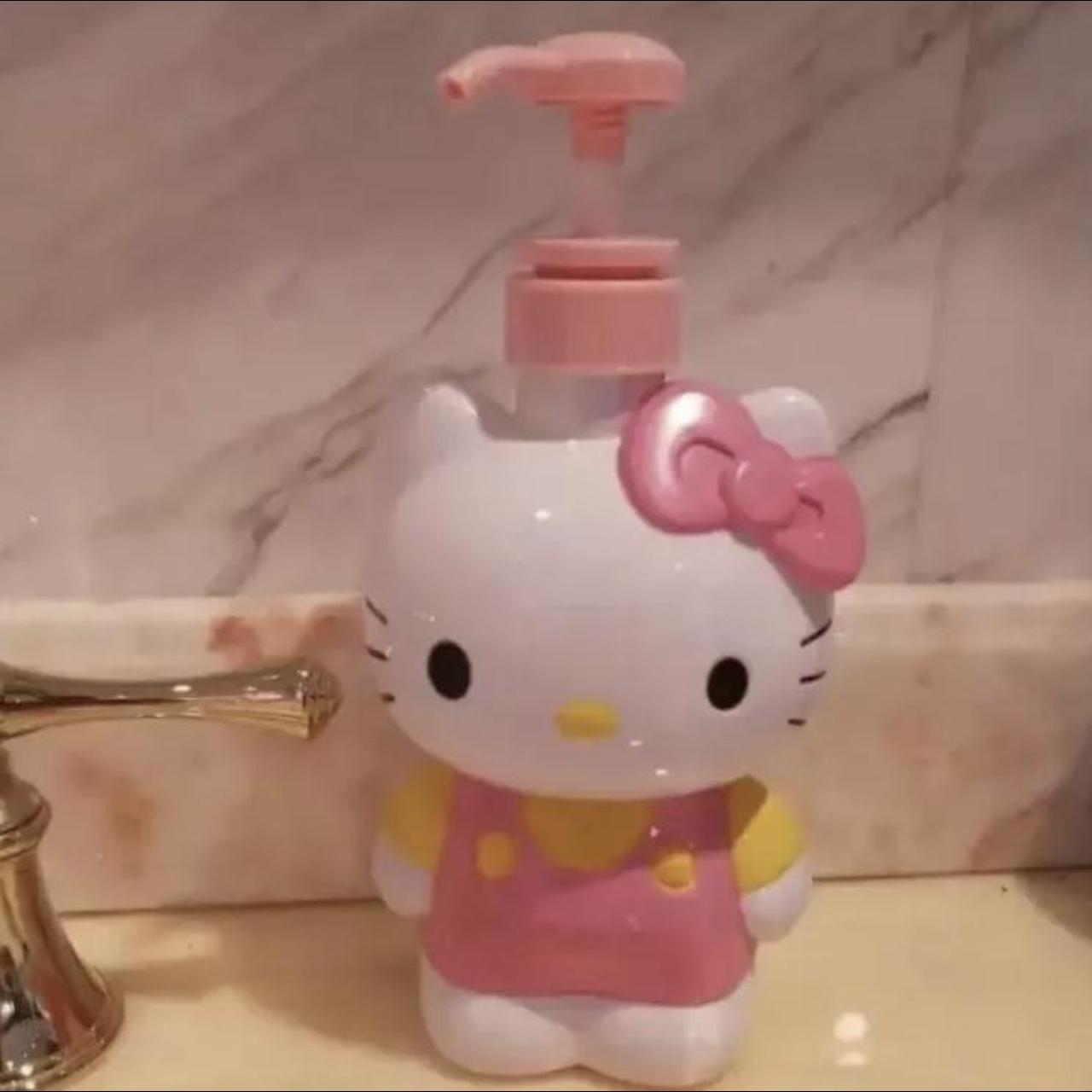 Hello Kitty Soap Dispenser Sanrio Bottle 500ML /... - Depop