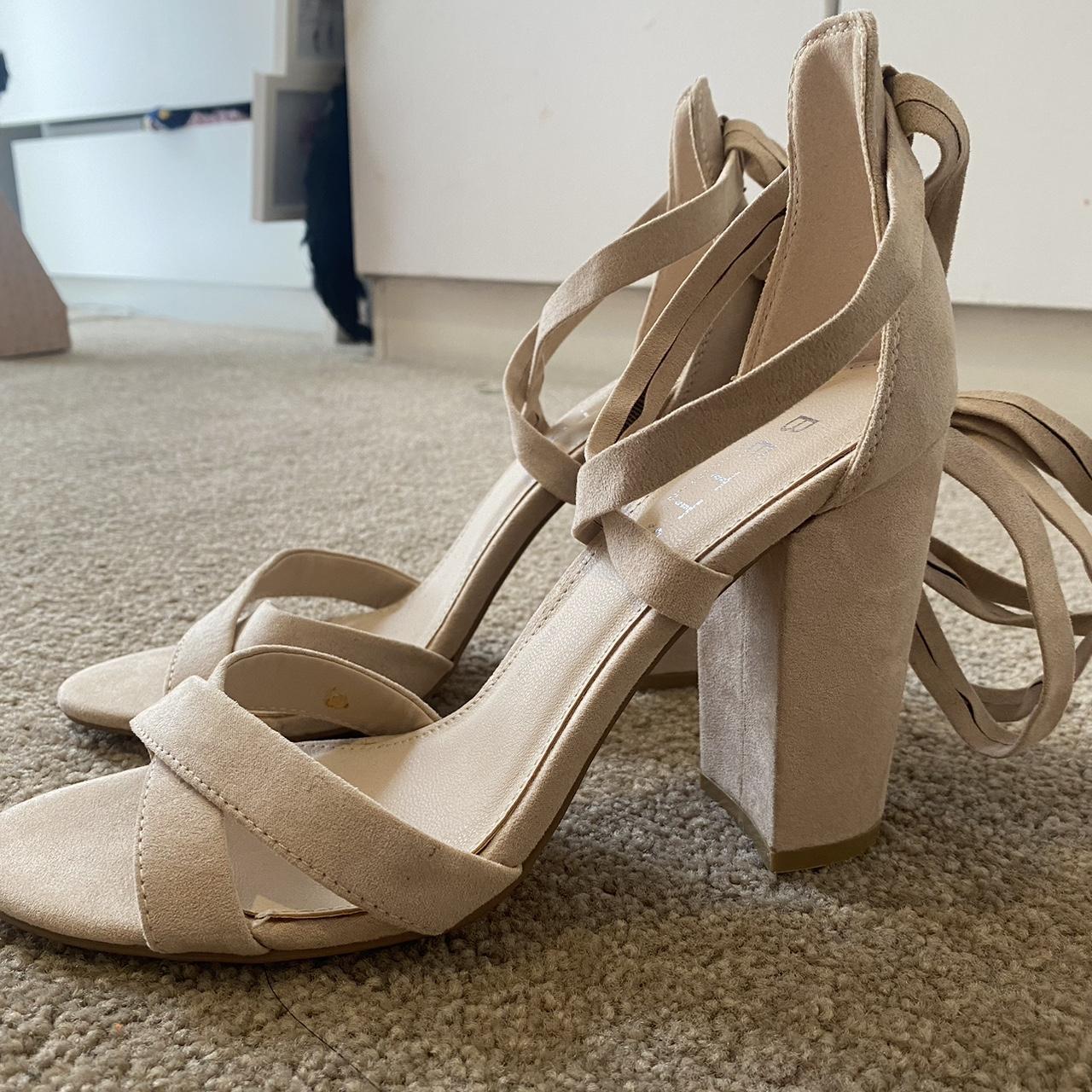 betts nude heels