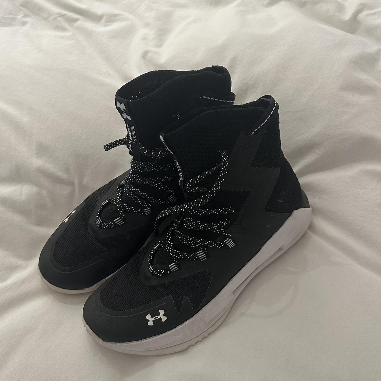UNDER ARMOR VOLLEYBALL SHOES good quality, size US 10 Depop
