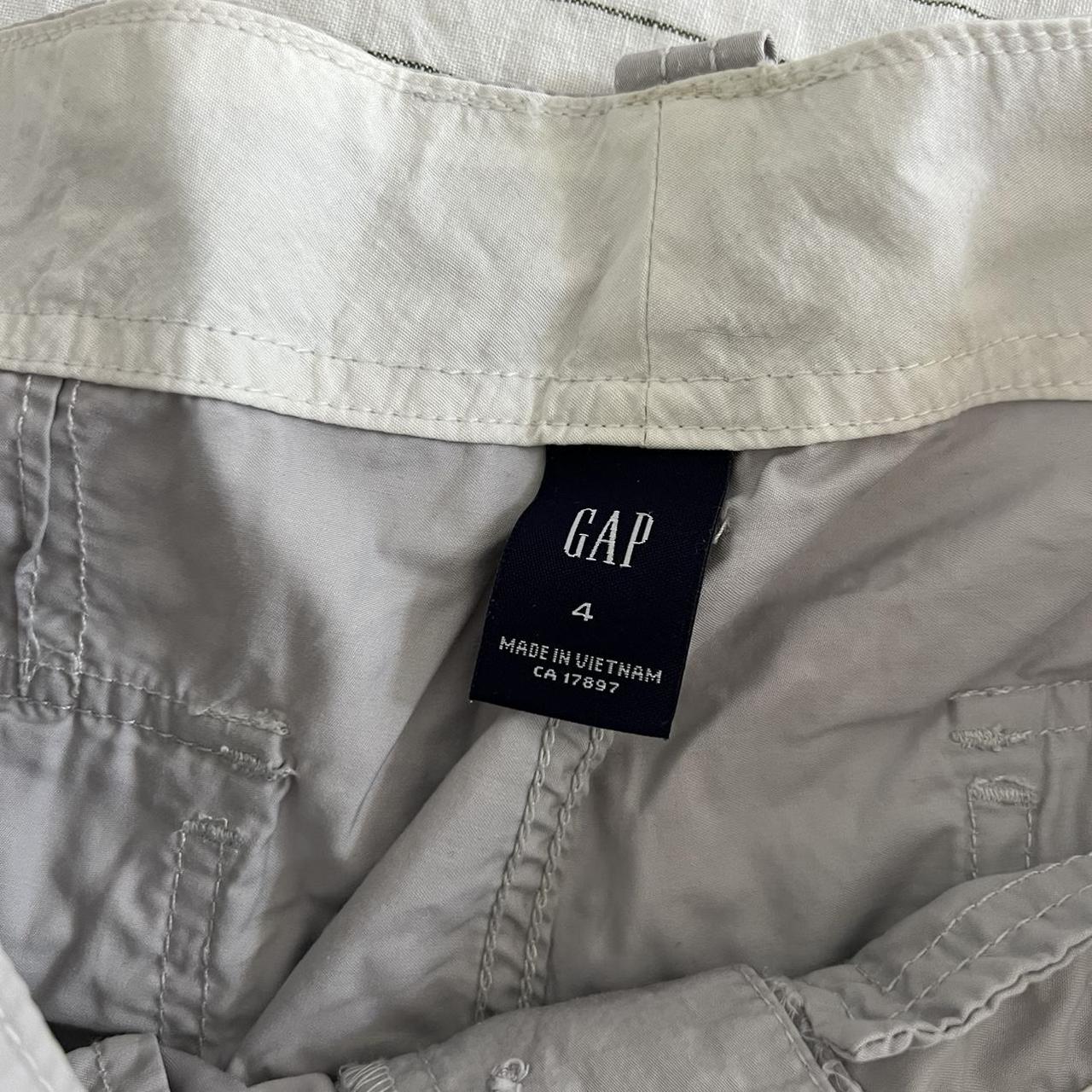 GAP Grey vintage cargo pants Labelled size 4? But... Depop
