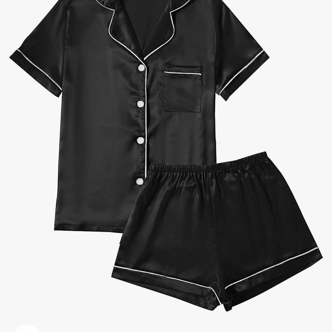 Amazon silk pajama set Size large Worn but in same... Depop