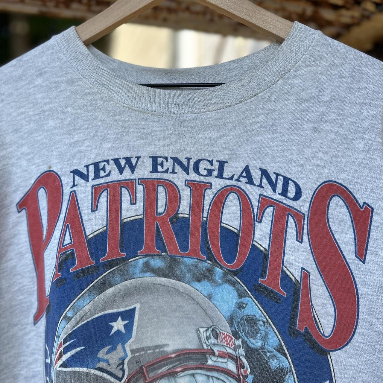 VINTAGE Authentic New England Patriots crew neck. A - Depop