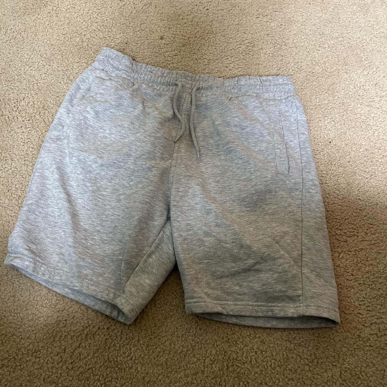 H&M Men's Shorts Depop