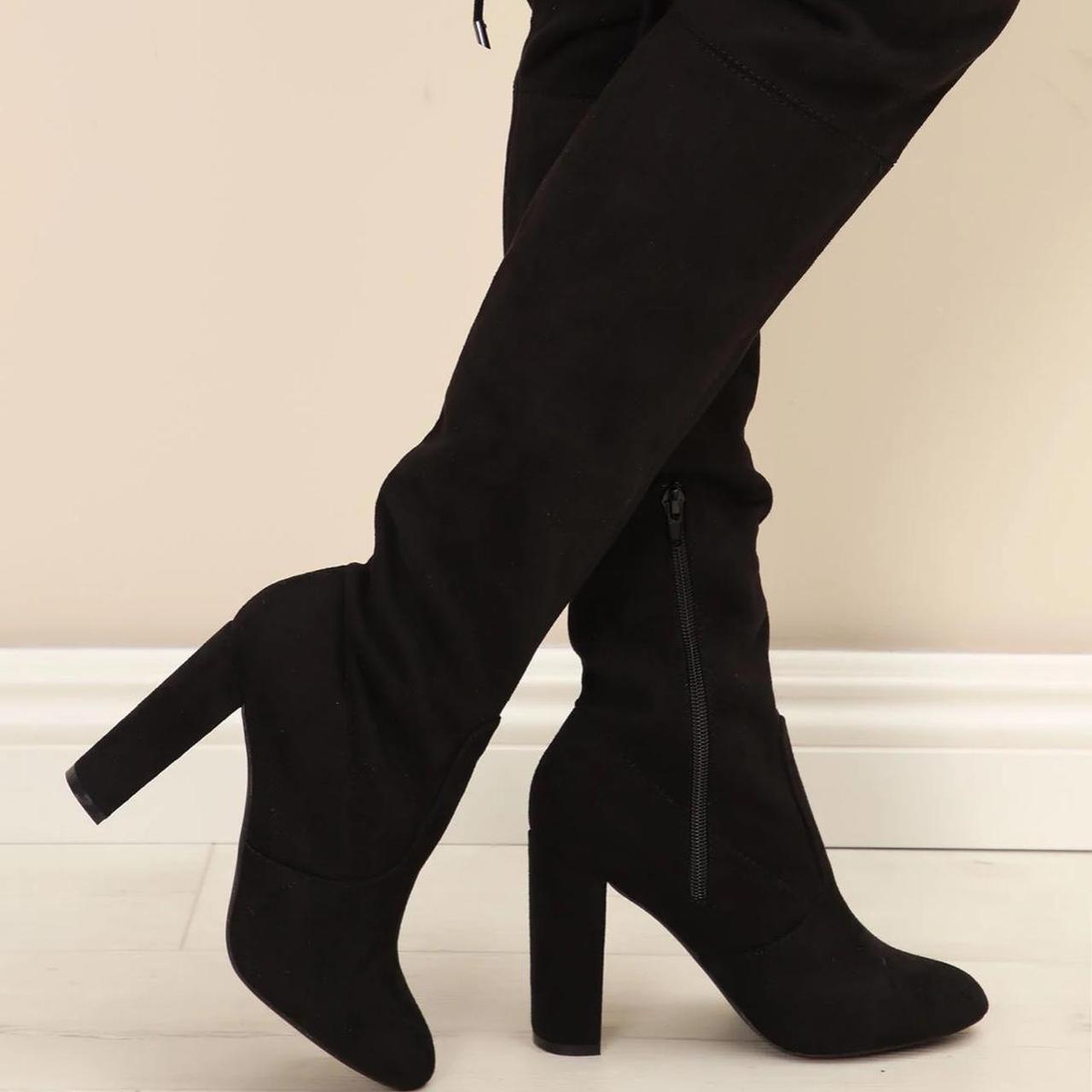 Fashion nova store high knee boots