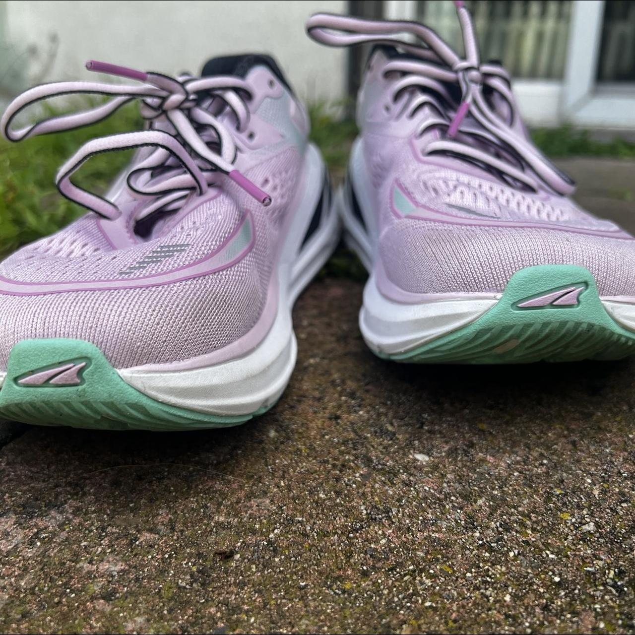 Altra Women's Pink and Purple Trainers | Depop