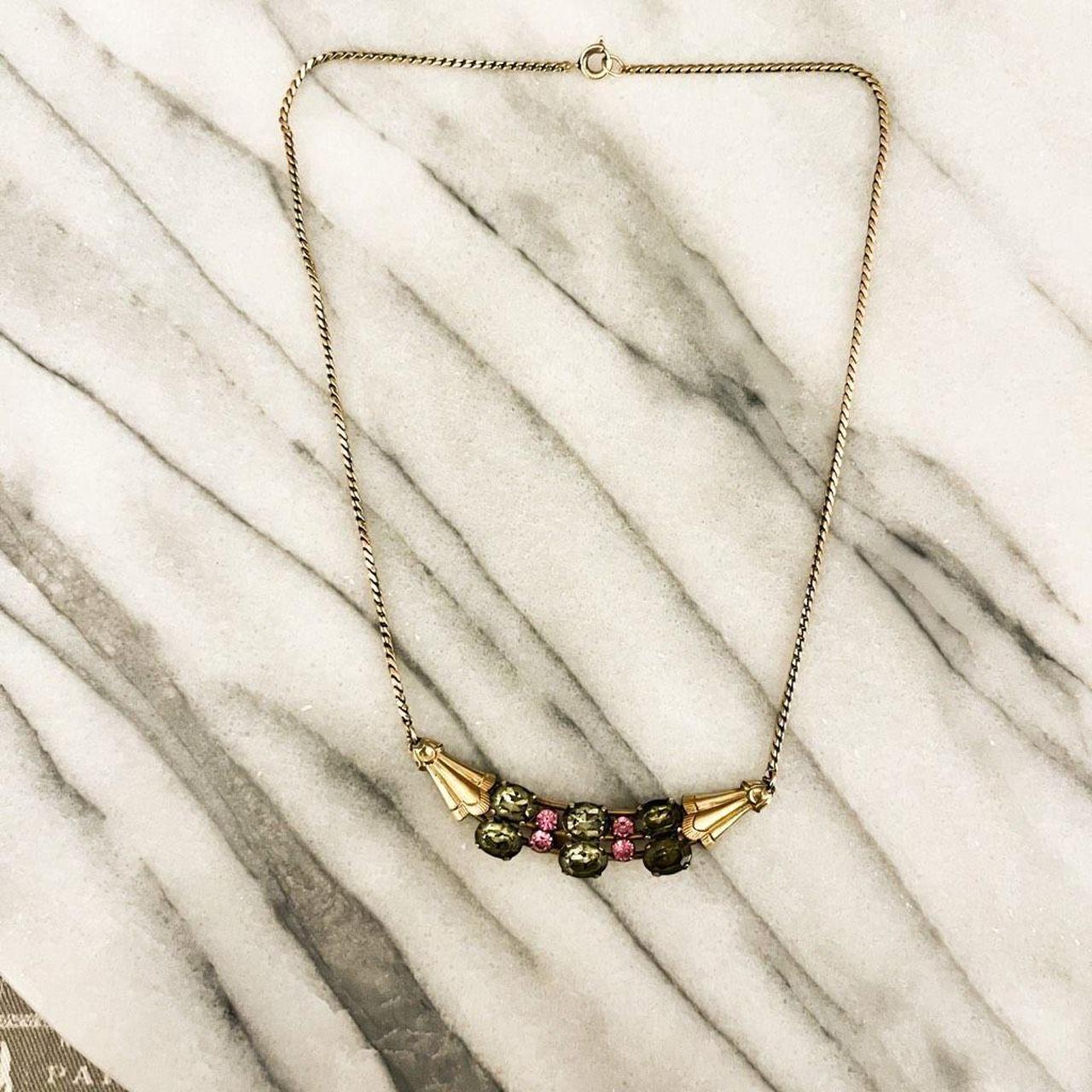 Van hot sale dell necklace