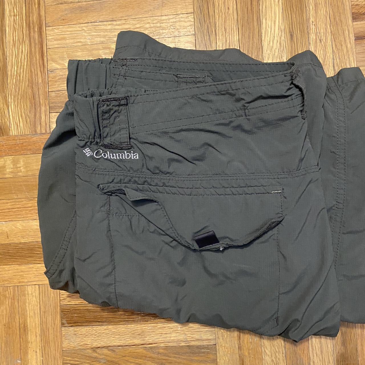 Columbia zip off pants, 36x30 Depop