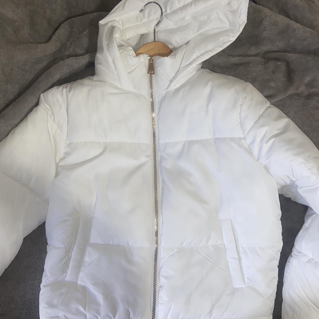 All white size small puffer. It’s a really nice... - Depop