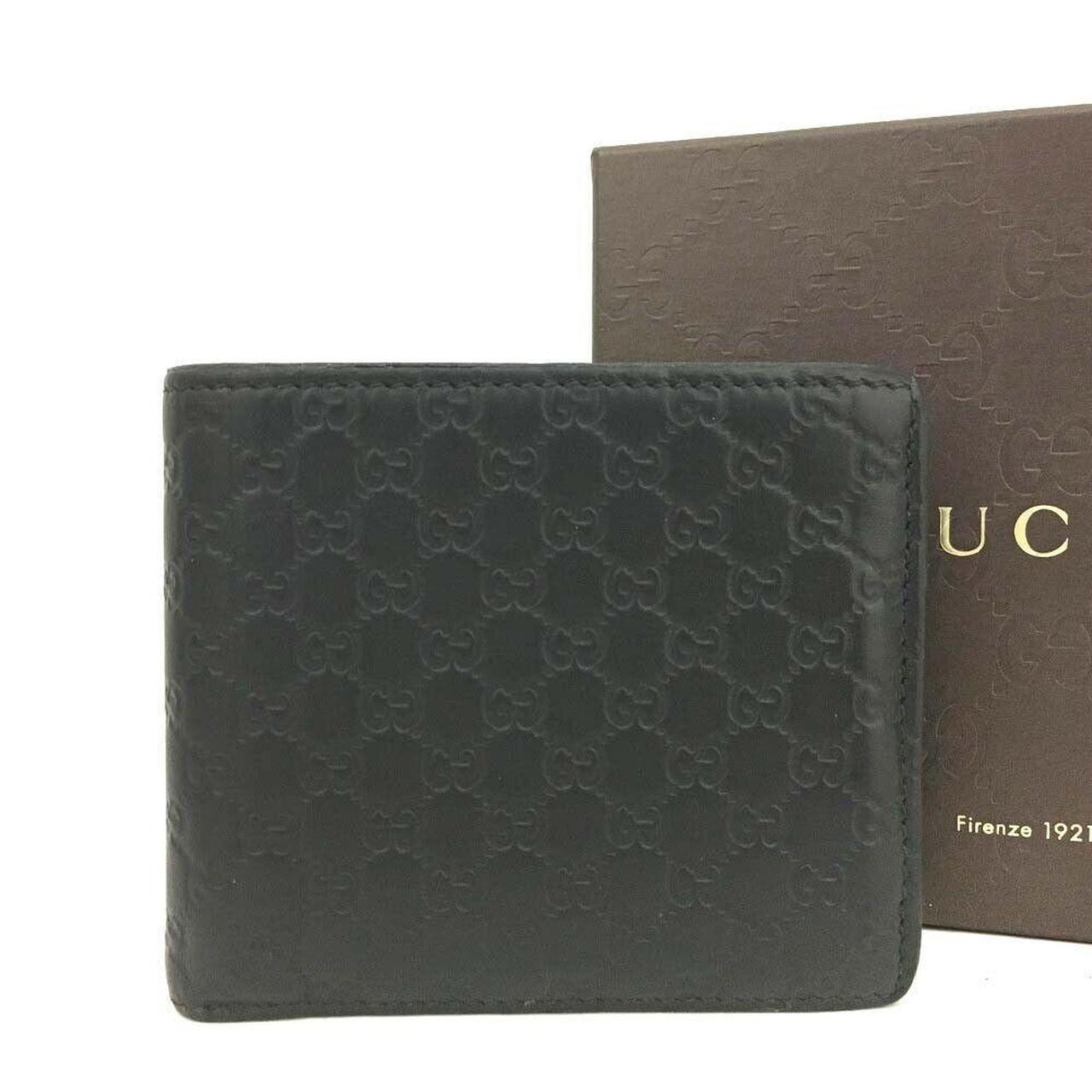 AUTHENTIC MENS GUCCI WALLET. OPEN TO OFFERS/CAN - Depop