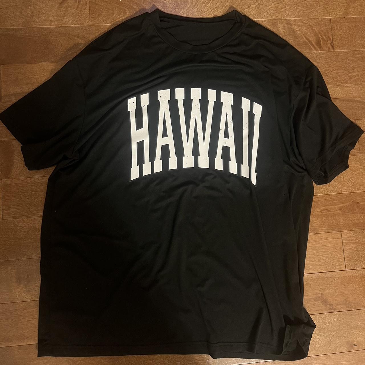 HAWAII T-SHIRT - Depop