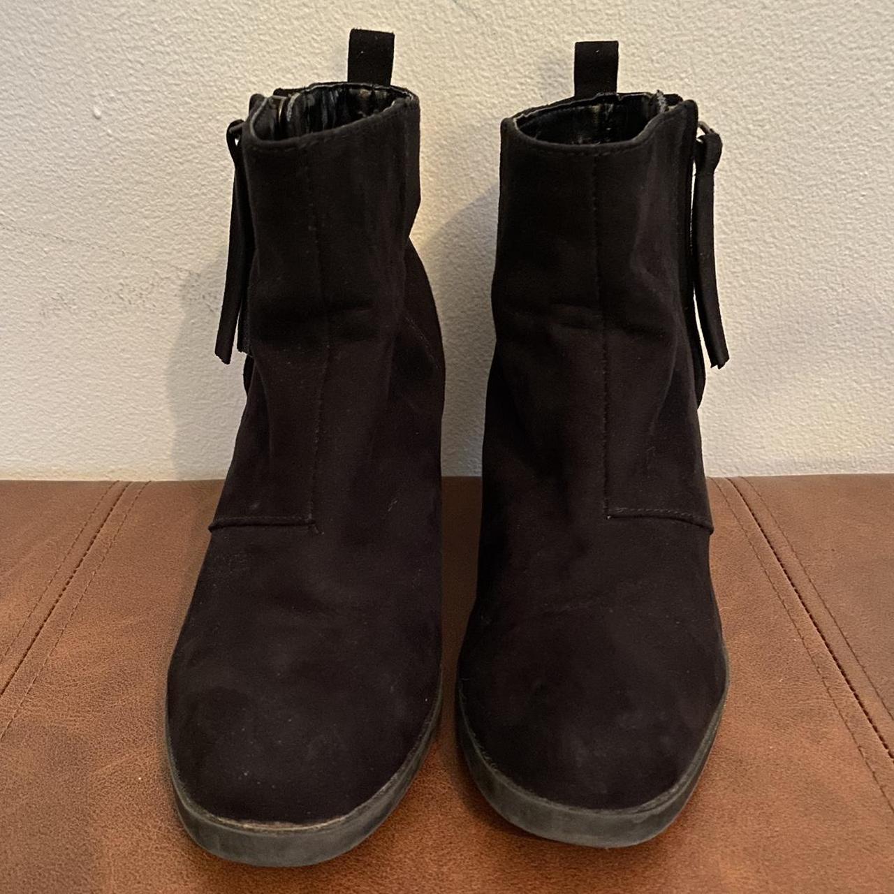 navy dress black boots